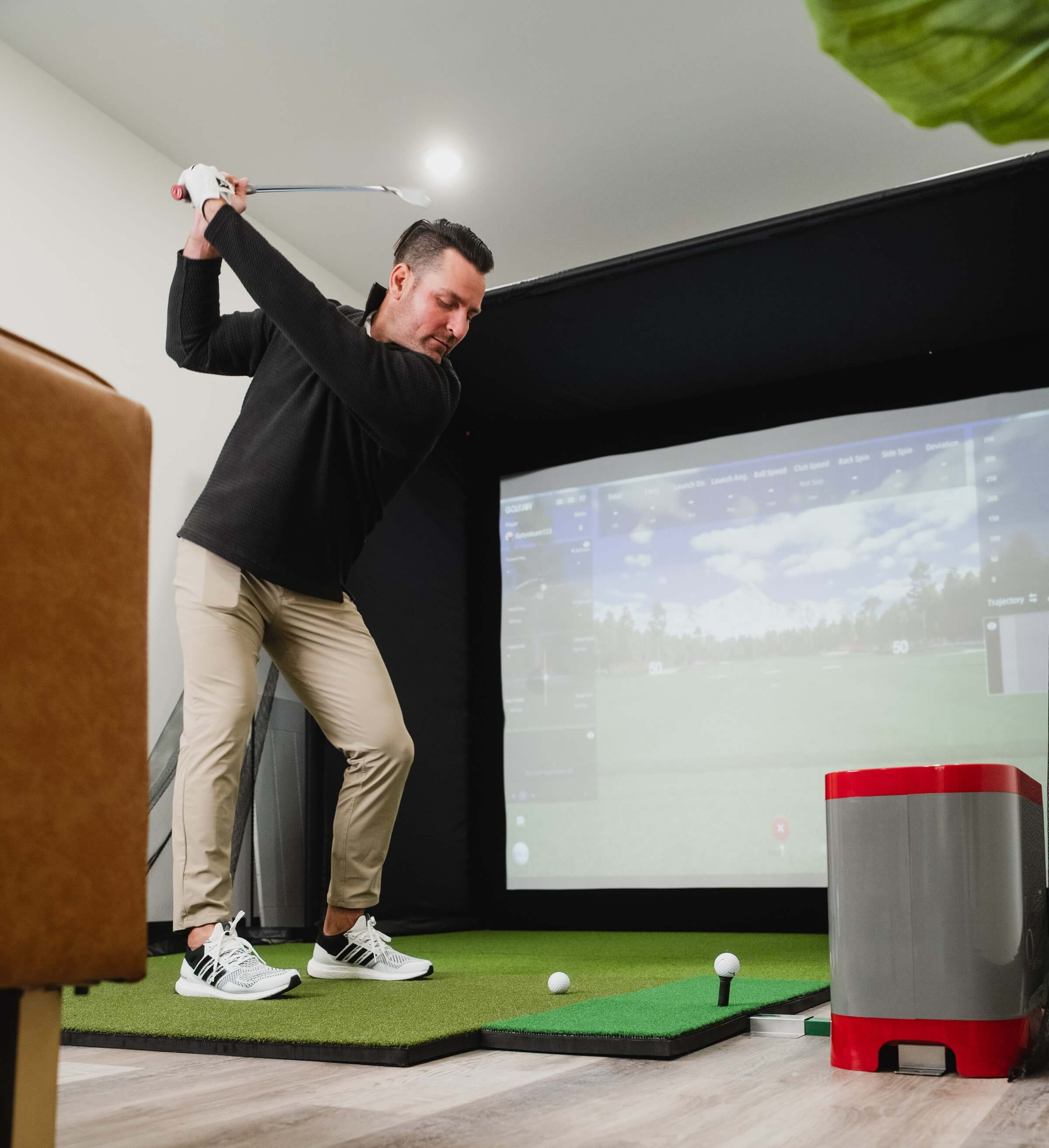 Gravity Caddy Canada | Gravity-Powered Golf Ball Dispenser